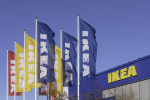 Η IKEA λανσάρει τα καλύμματα καναπέδων KLIPPAN από ανακυκλωμένο τζιν