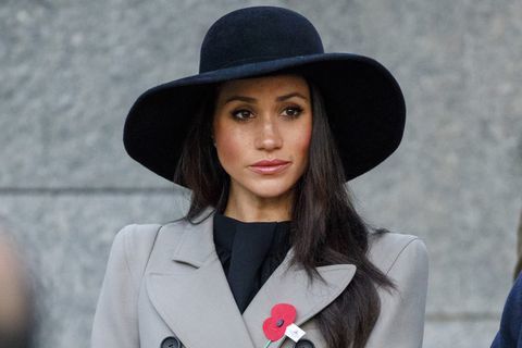 meghan markle μαύρη καπέλο anzac ημέρα