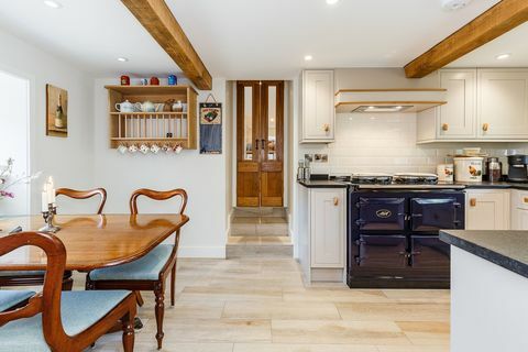 Cress Cottage - Sherrington - Warminster - κουζίνα - Strutt και Parker