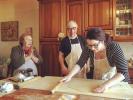 Αυτή η γιαγιά προσφέρει μαθήματα παραγωγής εικονικών ζυμαρικών από το σπίτι της στην Ιταλία