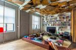 Οι λάτρεις της σύγχρονης τέχνης θα αγαπήσουν αυτό το West Loft-Style διαμέρισμα προς πώληση
