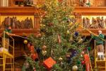 Το Biltmore Estate φιλοξενεί ένα εικονικό χριστουγεννιάτικο δέντρο για να ξεκινήσει την ετήσια χριστουγεννιάτικη γιορτή του