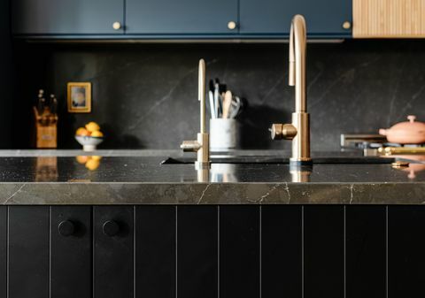 πάγκος και backsplash