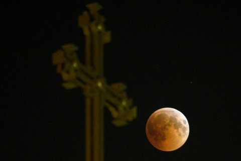 αίμα φεγγάρι Αρμενία