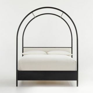 Canyon Arched Canopy Bed της Leanne Ford