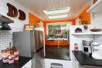Η Olivia Wilde βοήθησε στο σχεδιασμό του μικροσκοπικού σπιτιού του Dunkin, το οποίο μπορείτε να κάνετε στο Airbnb
