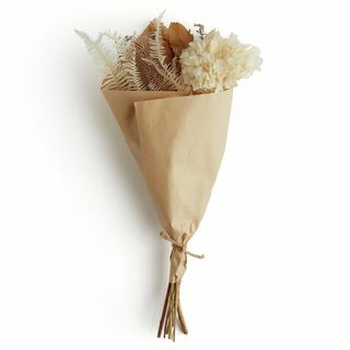 Αποξηραμένο ψεύτικο μπουκέτο λουλουδιών