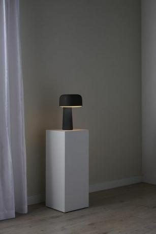 Gio Table Light