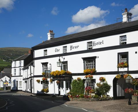 Το Bear Hotel, Crickhowell. Brecon Beacons National Park, Powys, Ουαλία.