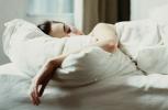 Συμβουλές ύπνου – Γιατί ένα ξαπλωμένο σαββατοκύριακο είναι πραγματικά καλό για την υγεία σας