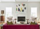 Η Michelle Gage σχεδιάζει ένα οικογενειακό σπίτι γύρω από έναν έντονο, ροζ καναπέ