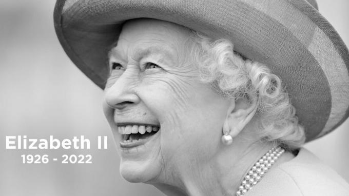 προεπισκόπηση για το Queen Elizabeth II: A Timeline