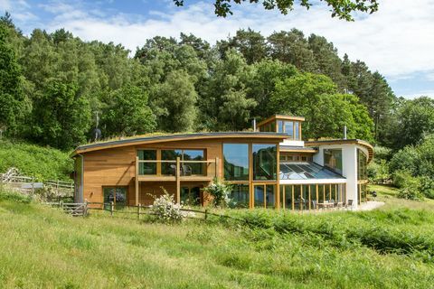 Lakeside καταθέστε προς πώληση στο Farnham, Surrey